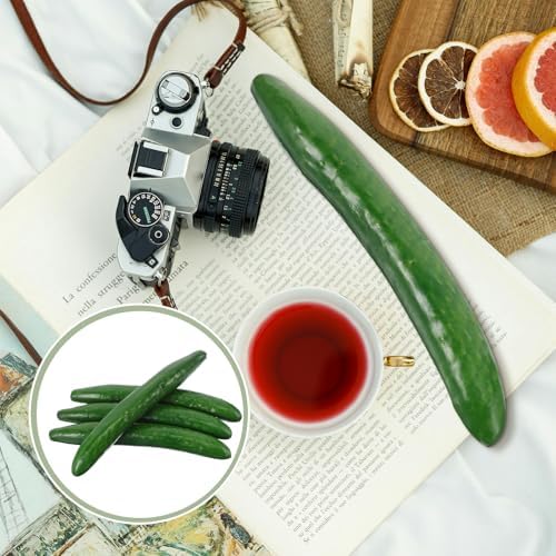 LOGOFUN 8 Pc Realistic Fake Cucumber Decor Prop