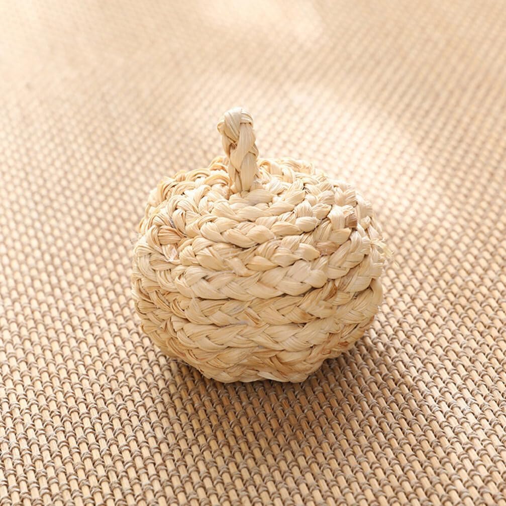 HOMSFOU 2pcs Handmade Straw Woven Pumpkin Ornaments Fall Decor