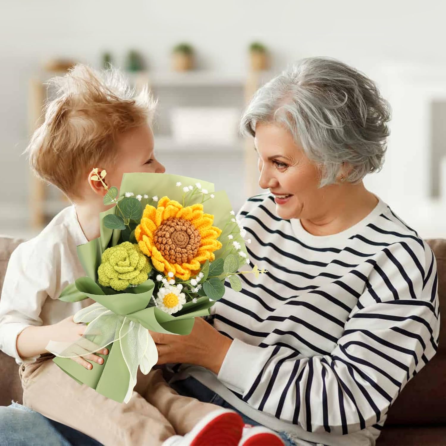 Handmade Crochet Sunflowers and Roses Bouquet for Gifts