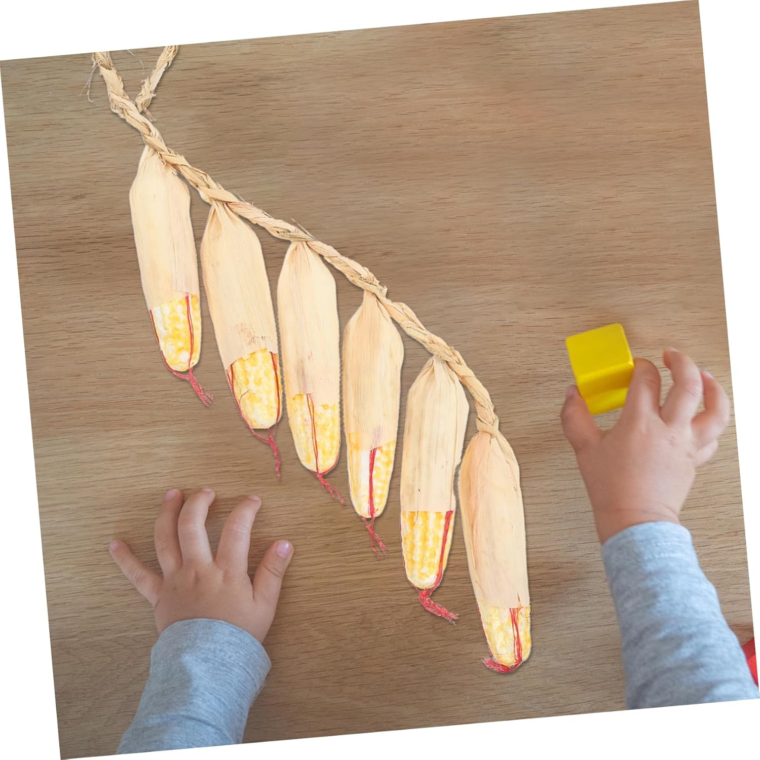 2Pcs Realistic Fake Corn Skewers Hanging Decor